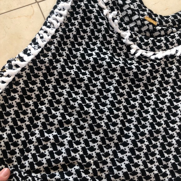 Dodo Bar Or NWOT Black and White Fringe Top Sz S - Picture 2 of 5